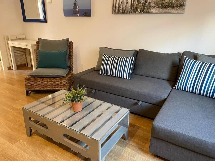 Bonito Apartamento Cerca Del Centro - Trinidad マラガ エクステリア 写真