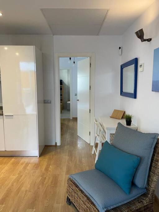 Bonito Apartamento Cerca Del Centro - Trinidad マラガ エクステリア 写真